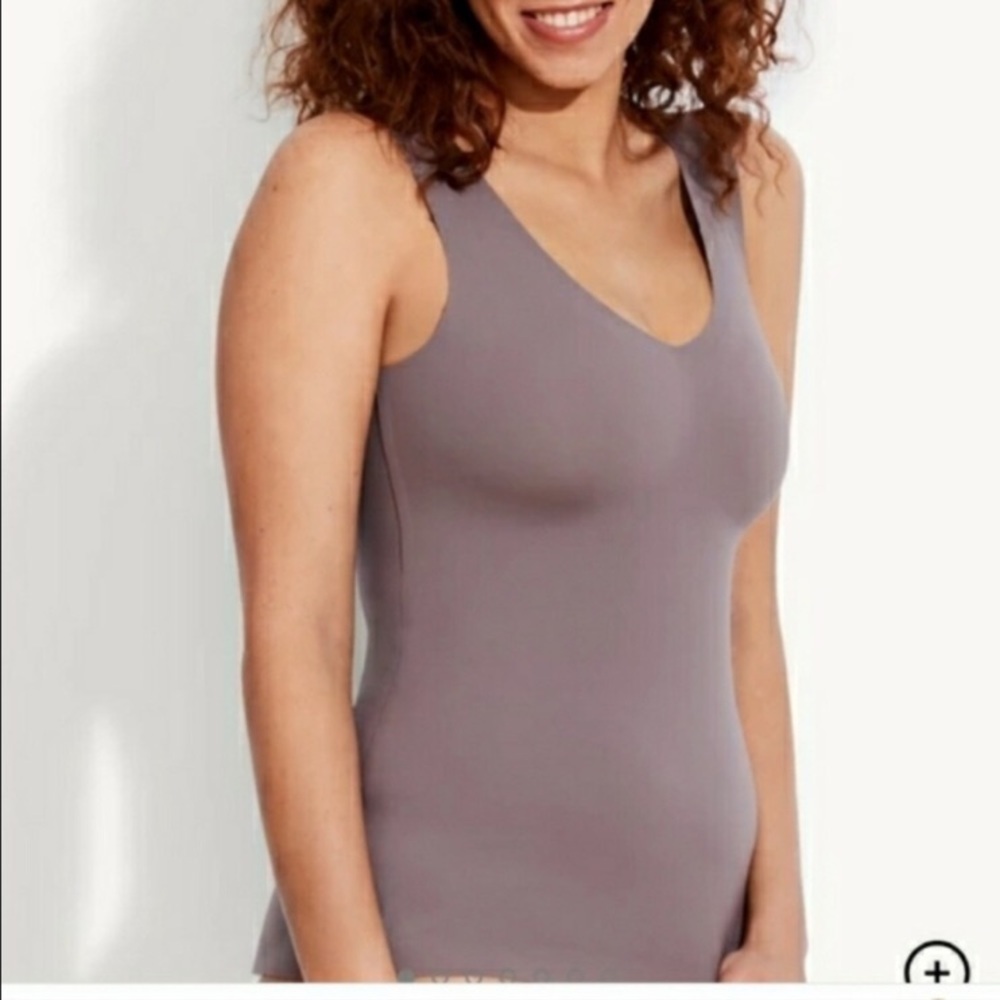 //Knix Tank Top Shape wear